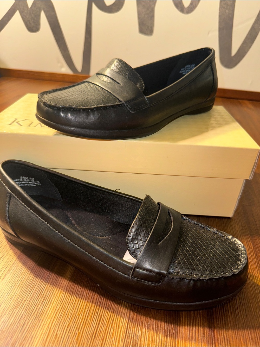 Kim Rogers Bria Black Textured Penny Loafers Women’s Size 8M